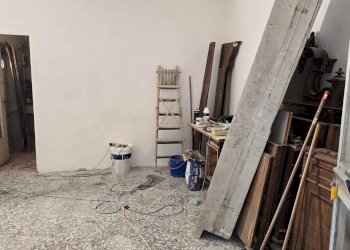 Shop Via San Martino 36, Modena (neighborhood Circoscrizione 1) - photo 12