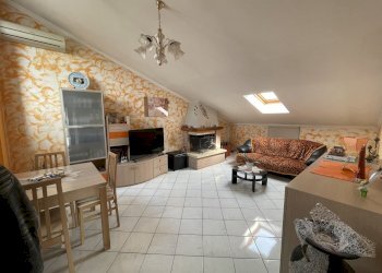 sala da pranzo - Appartamento Via Celano 24, Chieti - foto 5