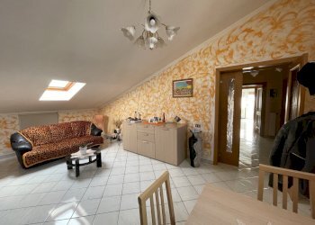 sala da pranzo - Appartamento Via Celano 24, Chieti - foto 11