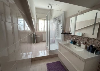 bagno - Appartamento Via Celano 24, Chieti - foto 25