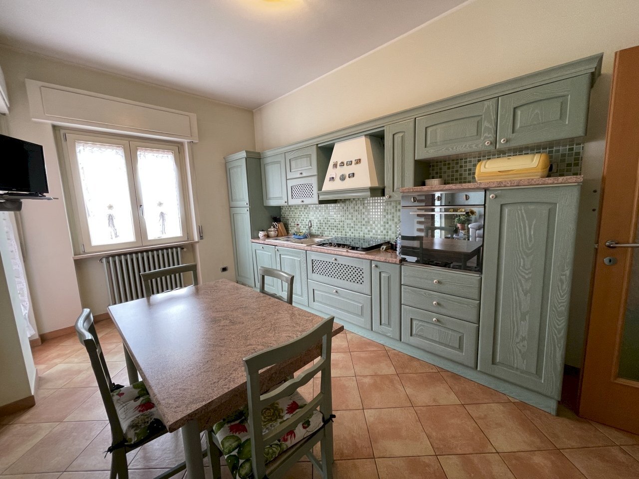 cucina - Appartamento Via Celano 16, Chieti - foto 3