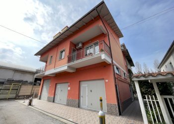 facciata - Appartamento Via Celano 16, Chieti - foto 25