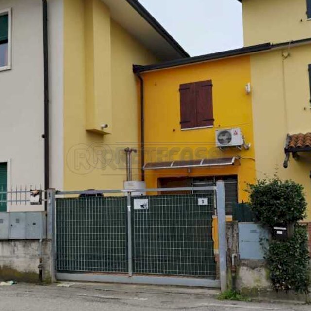 esterno - Three-room apartment Via Vicenza 3, Sarego - photo 1
