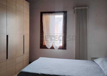 camera da letto - Three-room apartment Via Vicenza 3, Sarego - photo 8