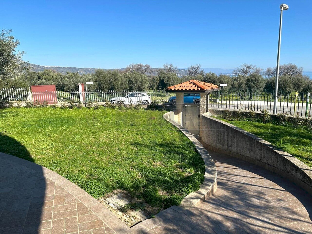 ef0b0a00-10f5-410b-8160-e57dc0c7a55b.jpg - Villa via della pace  1, Soverato - foto 2