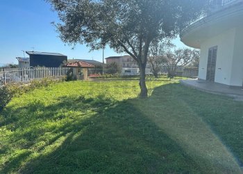 e0d3a968-4138-4529-87a3-e596ca7474d1.jpg - Villa via della pace  1, Soverato - foto 7