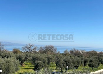 5eb52b44-109c-4d79-9c4b-946d6a7eccdb.jpg - Villa via della pace  1, Soverato - foto 15