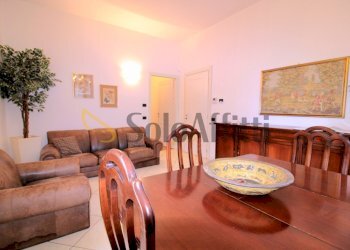 Soggiorno 1.3.JPG - Quadrilocale Viale Trieste 9, Barlassina - foto 4