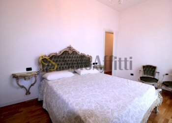 Camera da letto 1.2.JPG - Quadrilocale Viale Trieste 9, Barlassina - foto 5