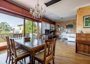 VILLA PADRONALE di carattere moderno (18).jpg - Villa Via dei Pellegrini, Lucca - foto 3