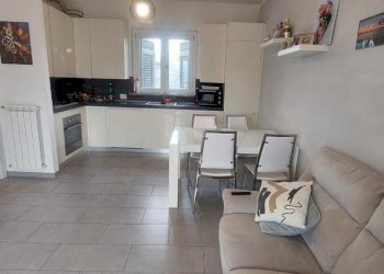 1398591-jrh26j.jpg - Casa semi indipendente Via Alta Vecchia 113, Sarzana - foto 1