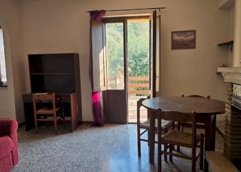 LIVING1 (3).jpg - Casale Via di Carnano 8, Montecchio - photo 22