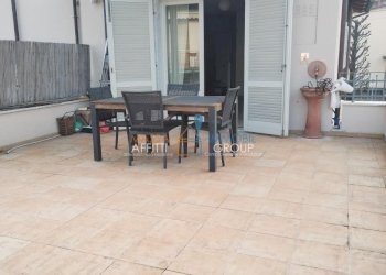 5.jpg - Porzione di casa Via Benedetto Croce 14, Massa - foto 2