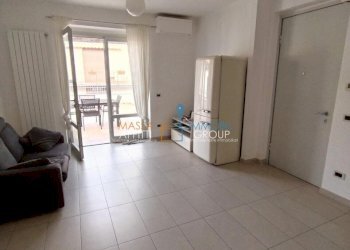 11.jpg - Porzione di casa Via Benedetto Croce 14, Massa - foto 10