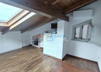 27.jpg - Porzione di casa Via Benedetto Croce 14, Massa - foto 25