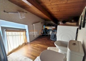 33.jpg - Porzione di casa Via Benedetto Croce 14, Massa - foto 27