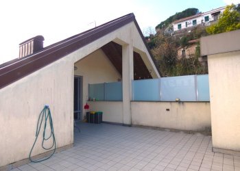 P1160787.JPG - Attico Via Sant' Alberto, Genova (zona Sestri Ponente) - foto 30