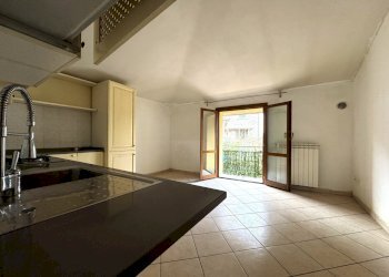 cucina - Trilocale Via Morandaccio, Vernio - foto 1