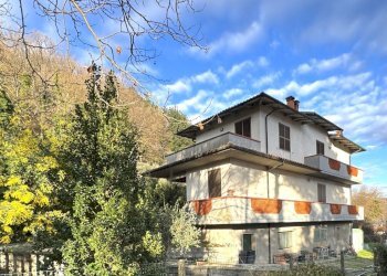 giardino - Villa Strada Vicinale la Saccia Castagneta, Vernio - foto 9