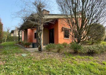 IMG_4997.jpg - Villa Via Volta Traversa . II 1, San Zeno Naviglio - photo 6