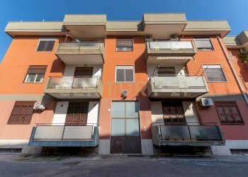 Via Masaniello 8 CT (4).jpg - Quadrilocale Via Masaniello 8, Catania - foto 1