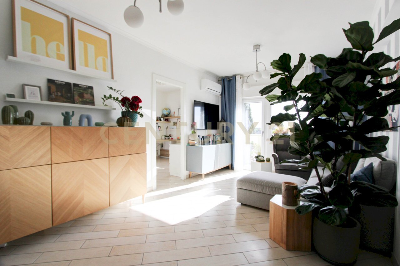 soggiorno.jpg - Appartamento Via Italo Orto 35, Roma (zona Tor de Cenci) - foto 3