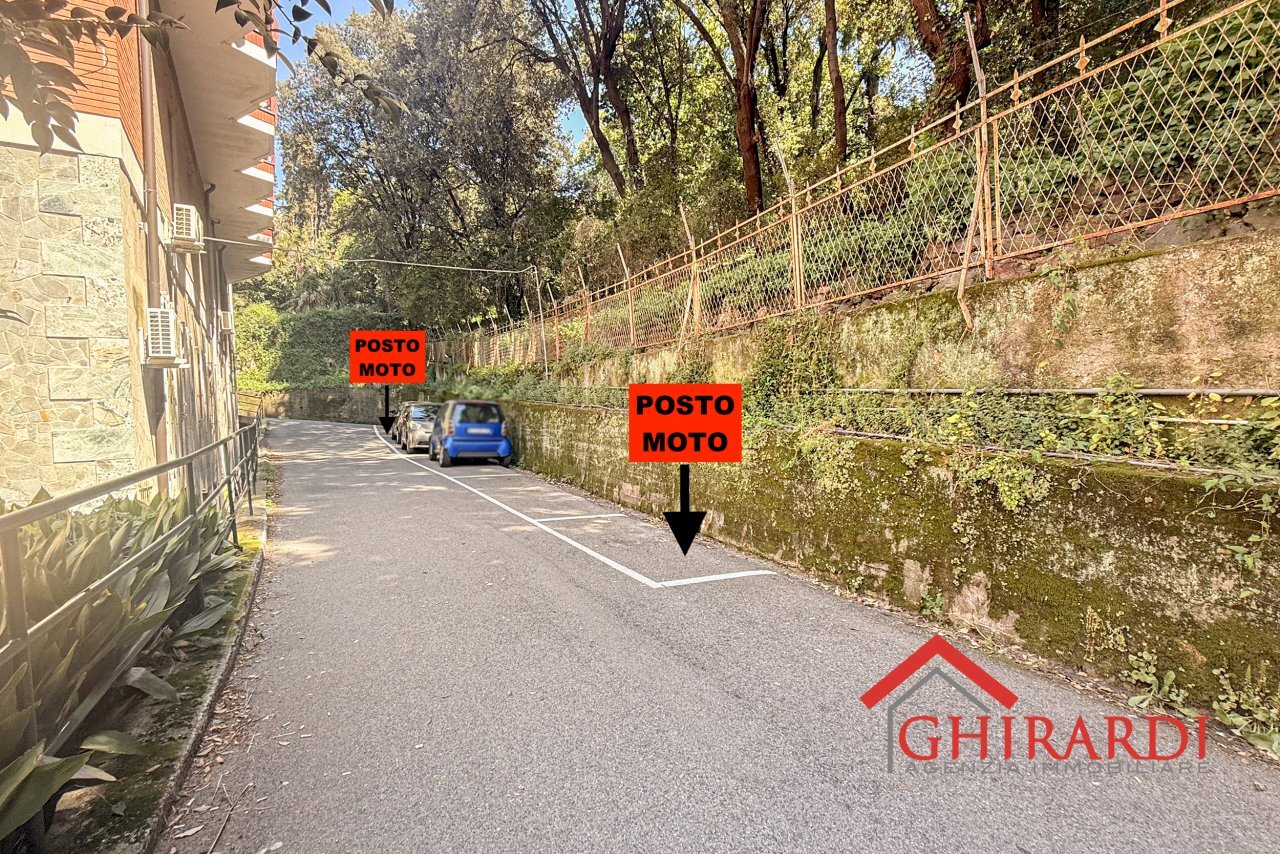 1.0 PARCHEGGI.jpg - Posto Auto Via San Tomaso d'Aquino, Genova (zona Sestri Ponente) - foto 1