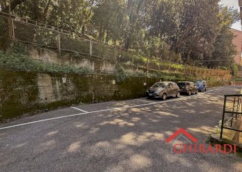 1.2 PARCHEGGI.jpg - Posto Auto Via San Tomaso d'Aquino, Genova (zona Sestri Ponente) - foto 3