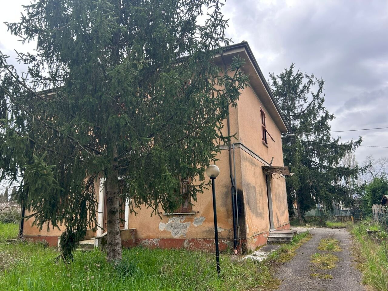 1a144761-a83e-41f1-a0cb-34df7693b5ec.jpg - Casa indipendente Sarzana - foto 1