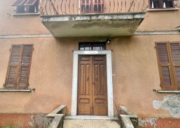 3df51531-93bd-45d9-b10a-2e5ca6b7867b.jpg - Casa indipendente Sarzana - foto 11