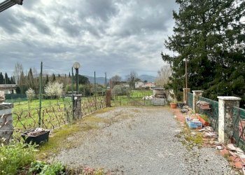 d9358a21-27fb-4bd2-ba56-523a4f1a920a.jpg - Casa indipendente Sarzana - foto 14