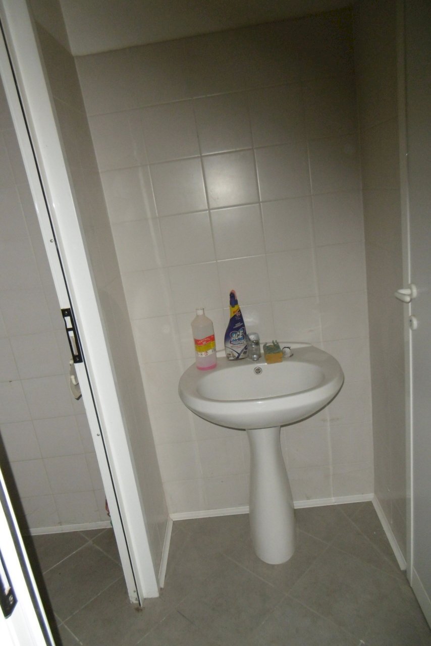 P1000095.JPG - Commercial Premises Via Raffaele Paolucci, Roma - photo 3