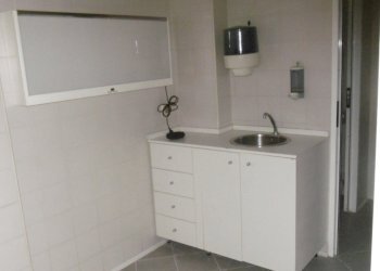 P1000101.JPG - Commercial Premises Via Raffaele Paolucci, Roma - photo 9