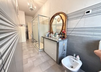 IMG_2259.JPG - Trilocale Corso Vercelli, Torino (zona Rebaudengo) - foto 11