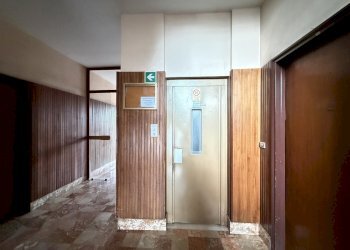 IMG_2239.JPG - Trilocale Corso Vercelli, Torino (zona Rebaudengo) - foto 14