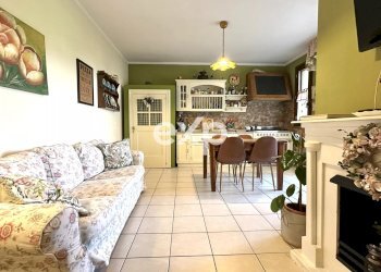 Appartamento Via Erbosa, Campi Bisenzio - foto 1