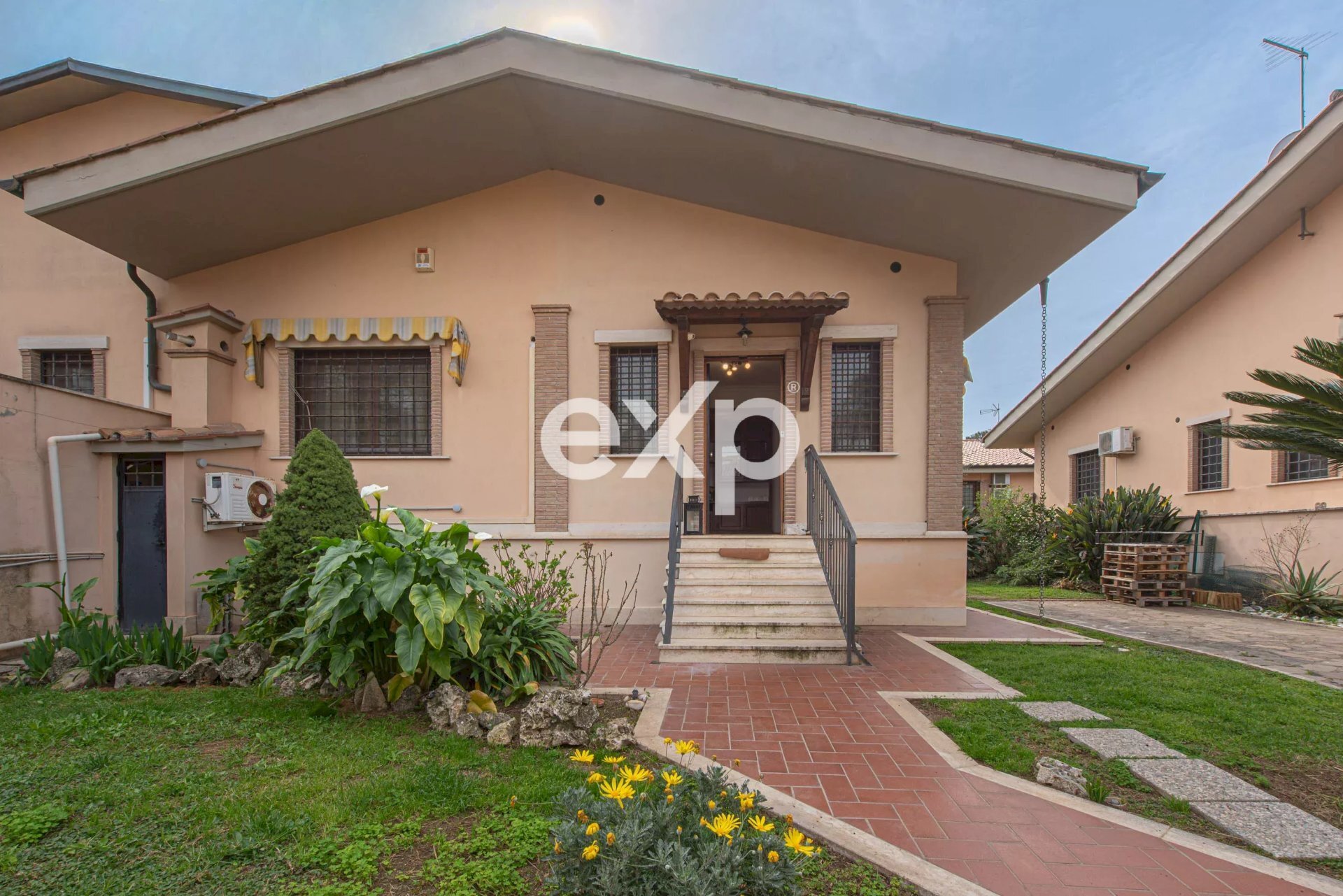 Villa Via Franco Alfano, Roma - foto 1