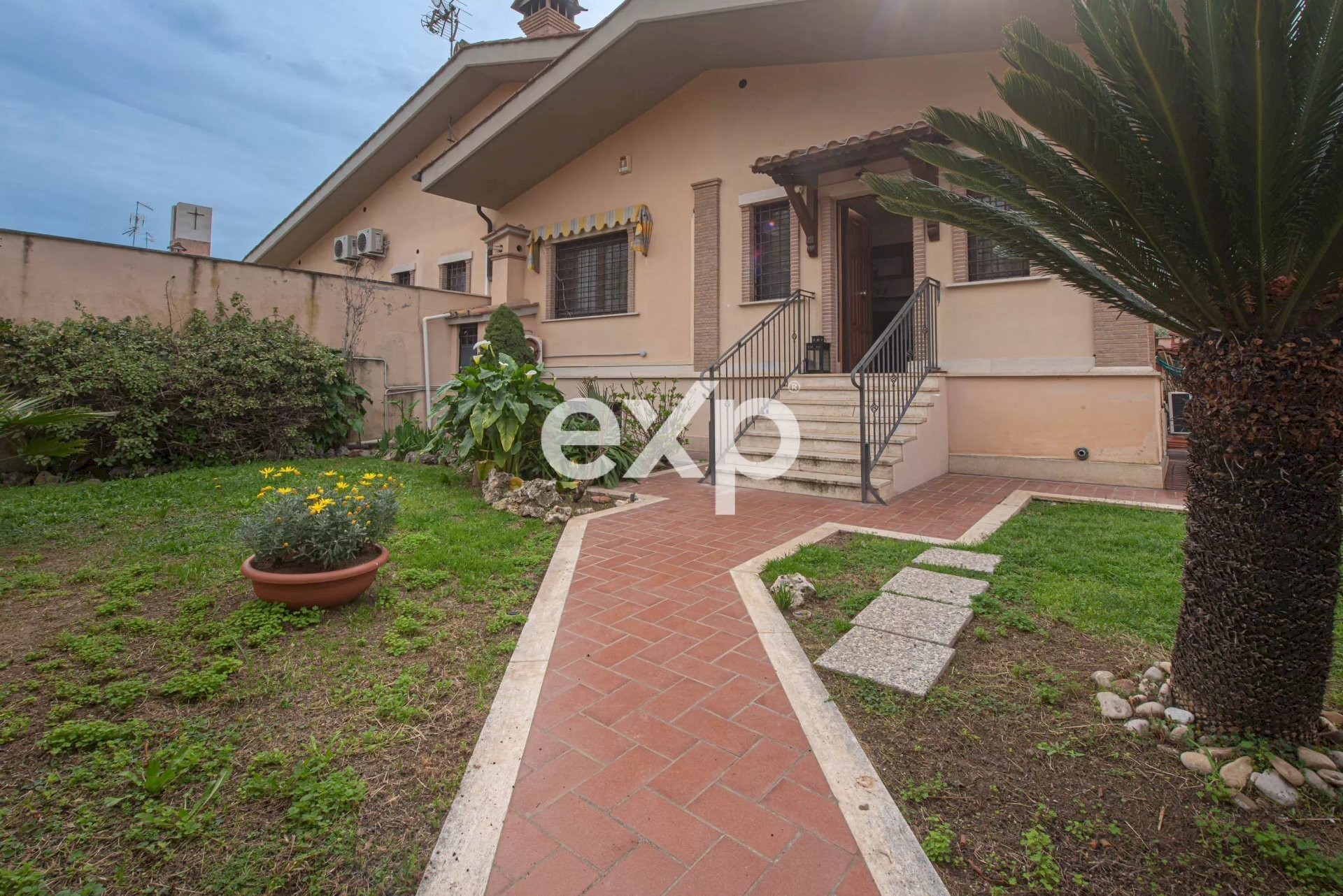 Villa Via Franco Alfano, Roma - foto 2