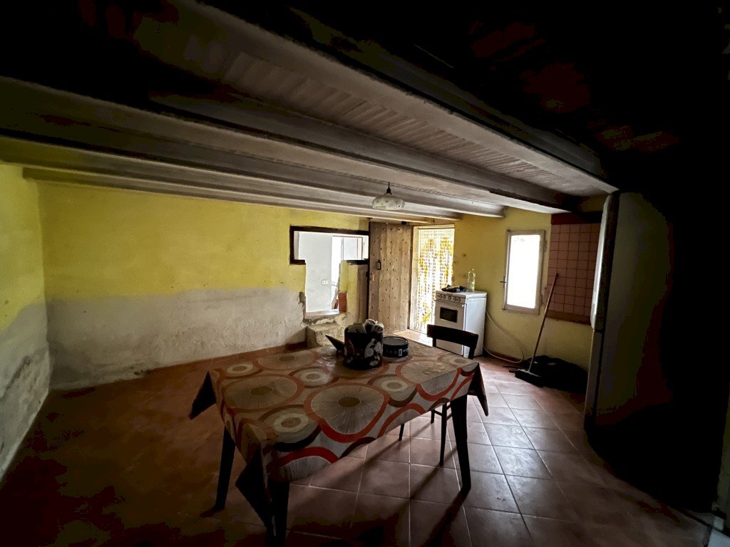 Building land Imola - photo 3