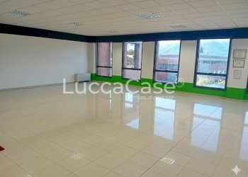 Office Lucca (neighborhood Mugnano) - photo 7