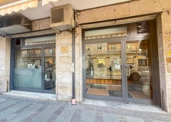 Negozio Negozio Corso Mazzini, Albisola Superiore - foto 3