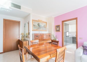 One-room apartment VIA SANTA CATERINA, 55 A, Besana in Brianza - photo 8