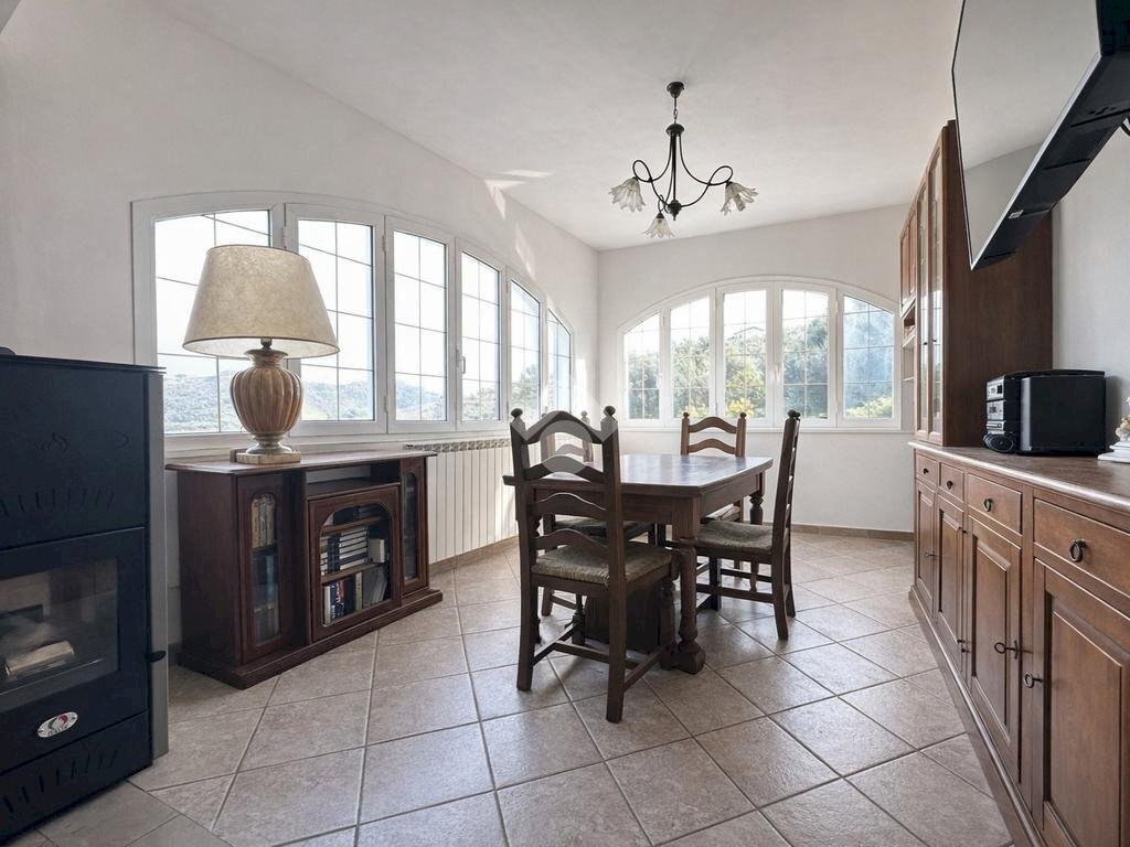 Villa Via Monsignor Bartolomeo Tornatore, Dolceacqua - photo 2