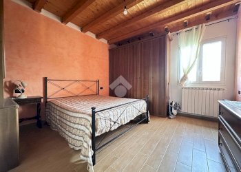 Villa Via Monsignor Bartolomeo Tornatore, Dolceacqua - photo 4