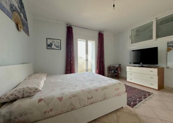 Villa Via Monsignor Bartolomeo Tornatore, Dolceacqua - photo 6