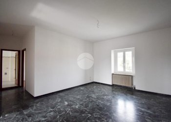 Three-room apartment Via Castellamonte, Banchette - photo 1