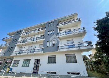 Three-room apartment Via Giacinto Pullino, Castellamonte - photo 7