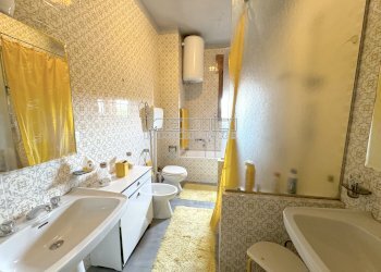 Bagno - Appartamento via Giuseppe Baretti, 4, Asti - foto 24