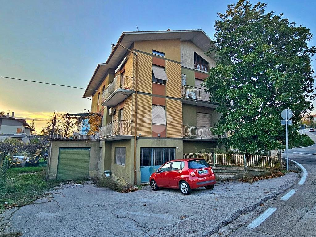 Villa Via Monte Giano, Pesaro - photo 1