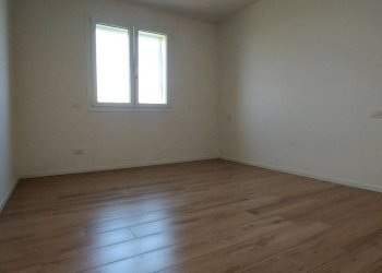 Four-room apartment Via Don Gaetano Botti, 1, Sala Bolognese - photo 14